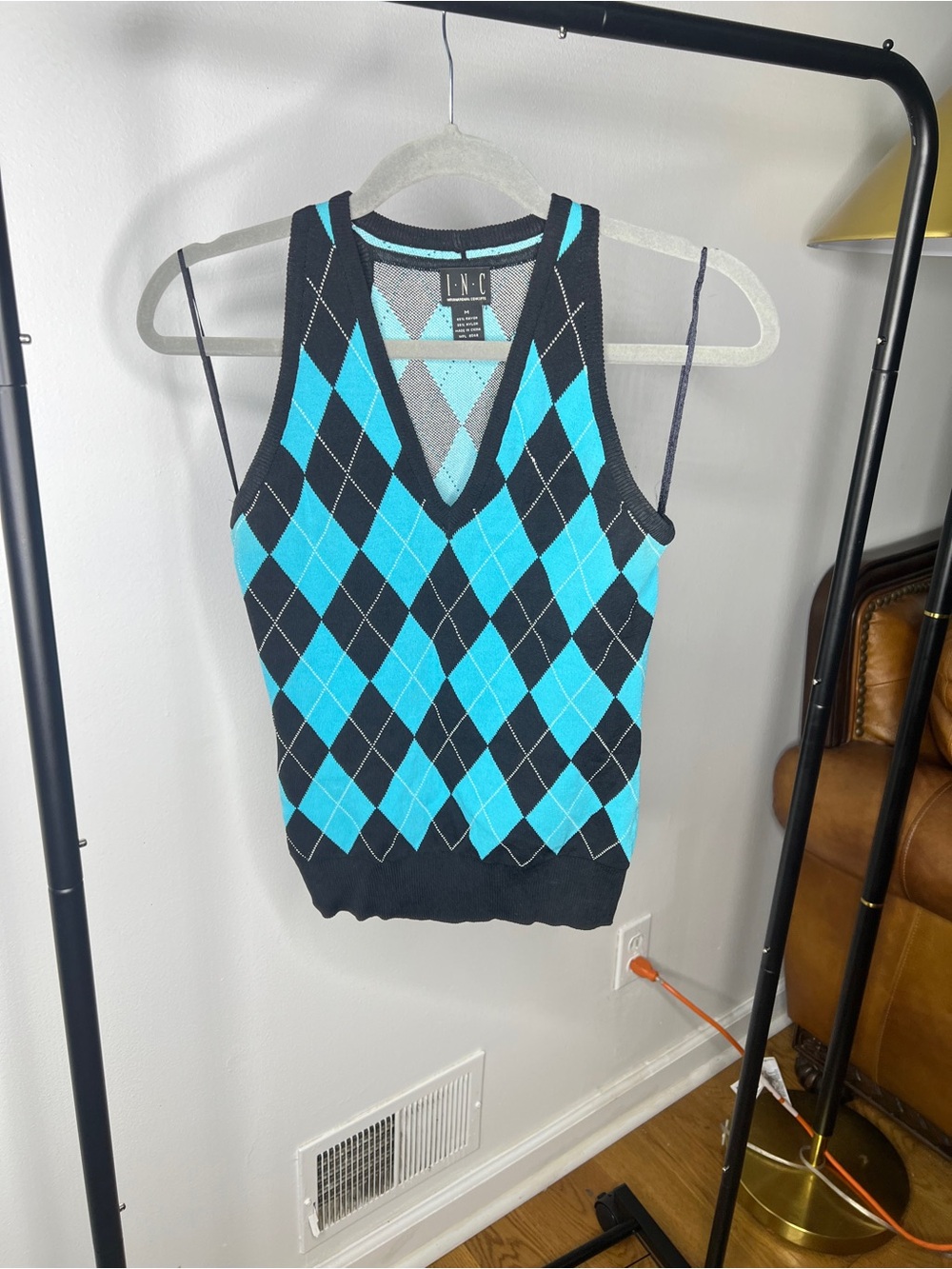 INC International Concepts Black & Aqua Argyle V-Neck Knit Tank Top